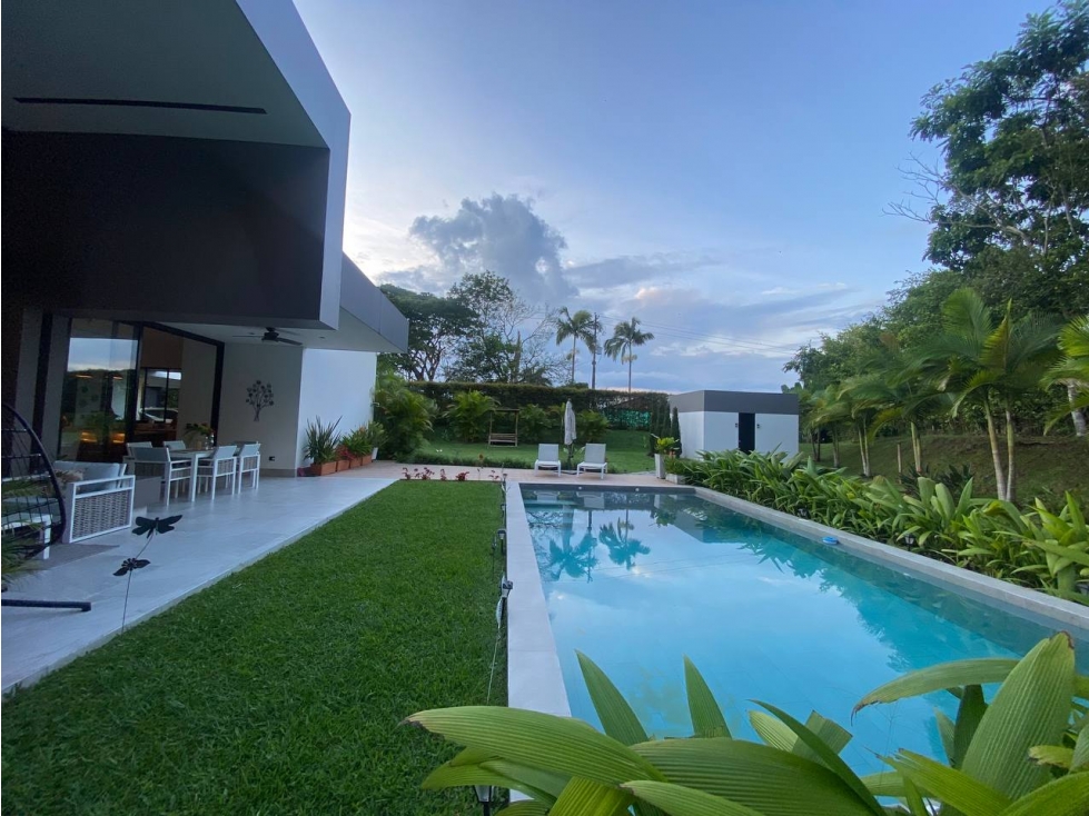 Casa Campestre en Renta en Pereira - Cerrito — foto 2