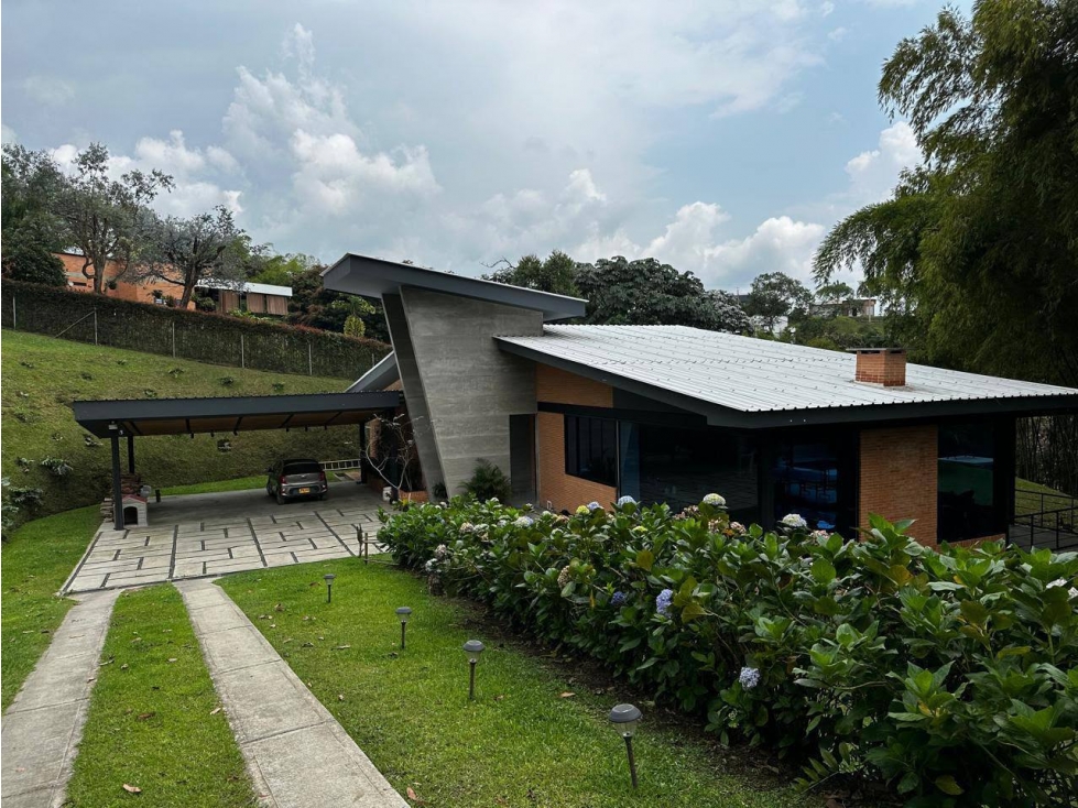 Casa Campestre en Venta en Pereira - Cerritos - 1