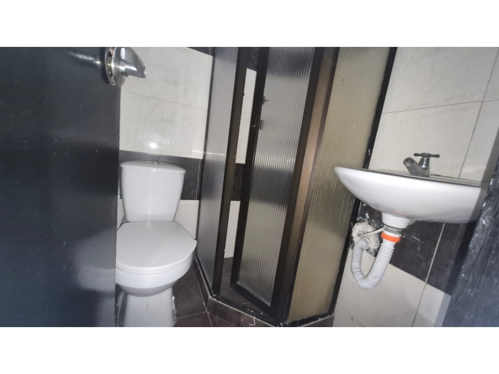 Local comercial en renta Pereira - Belmonte — foto 4