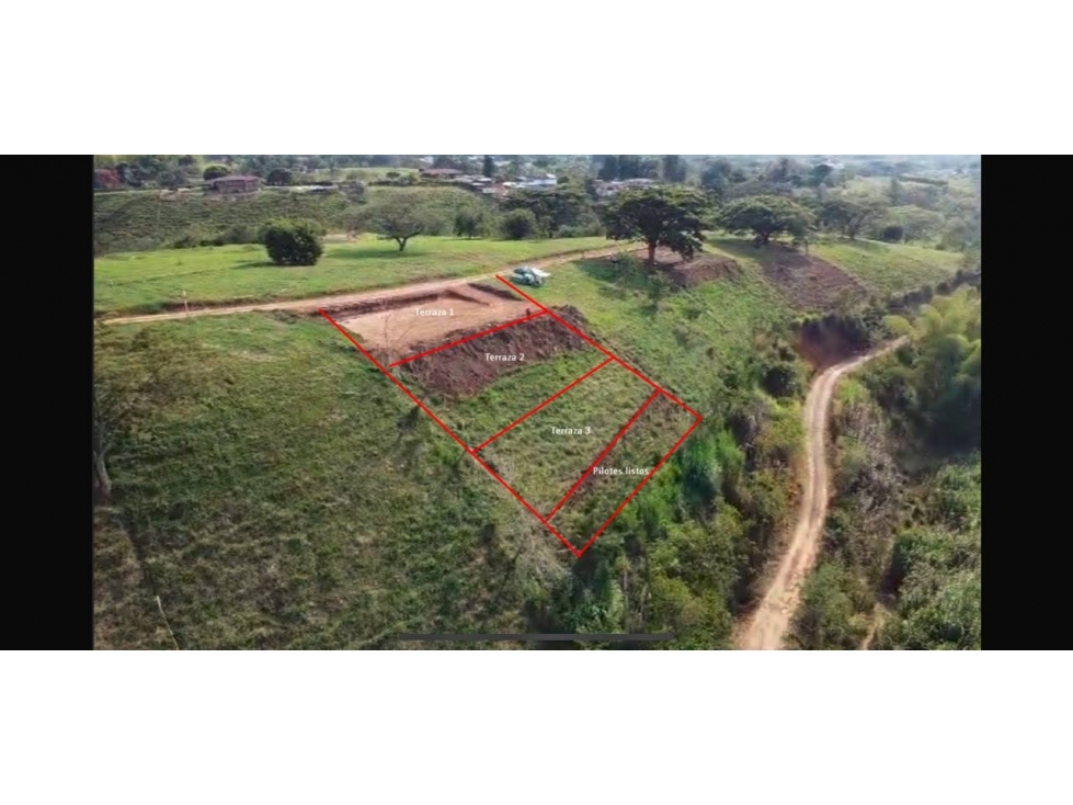 Lote en Venta en Alcalá - 4
