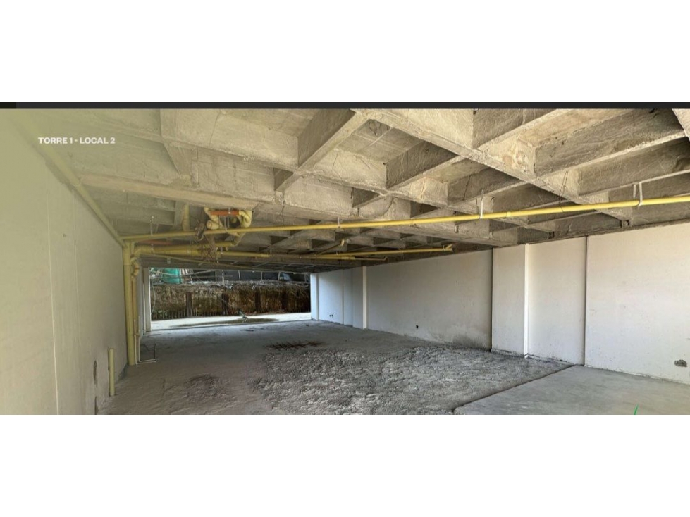Local en Venta/Renta en Pereira - Av. 30 de Agosto. — foto 2
