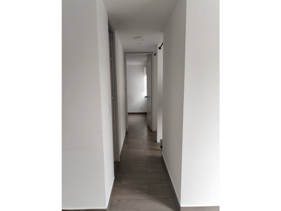 Apartamento en Venta en Pereira - Av.30 de Agosto - 5