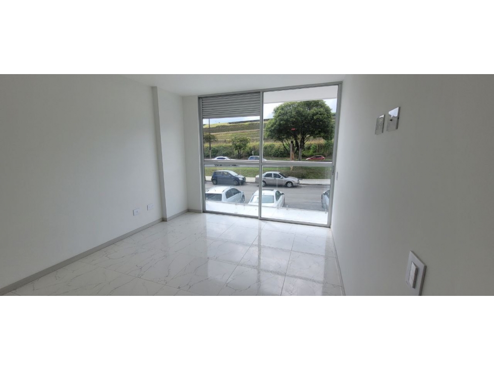 Apartamento en Venta en Pereira - Av. 30 de Agosto — foto 2