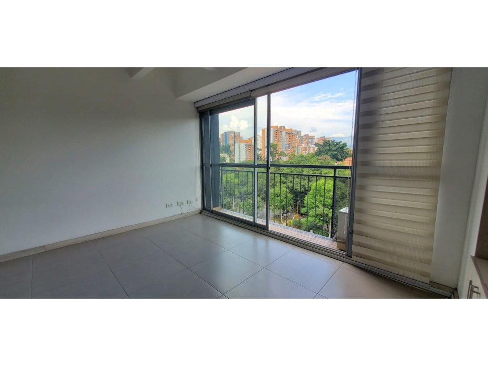 Venta de Apartamento en la Loma de los Bernal — foto 4