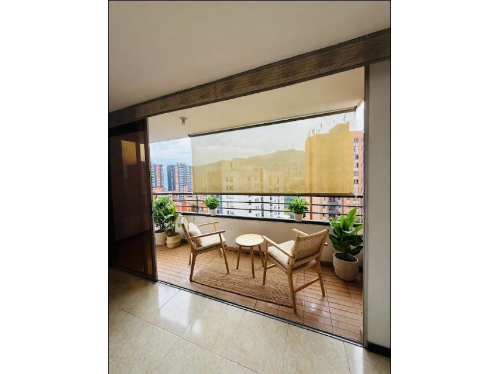 Venta de Apartamento en la Loma de los Bernal — foto 5