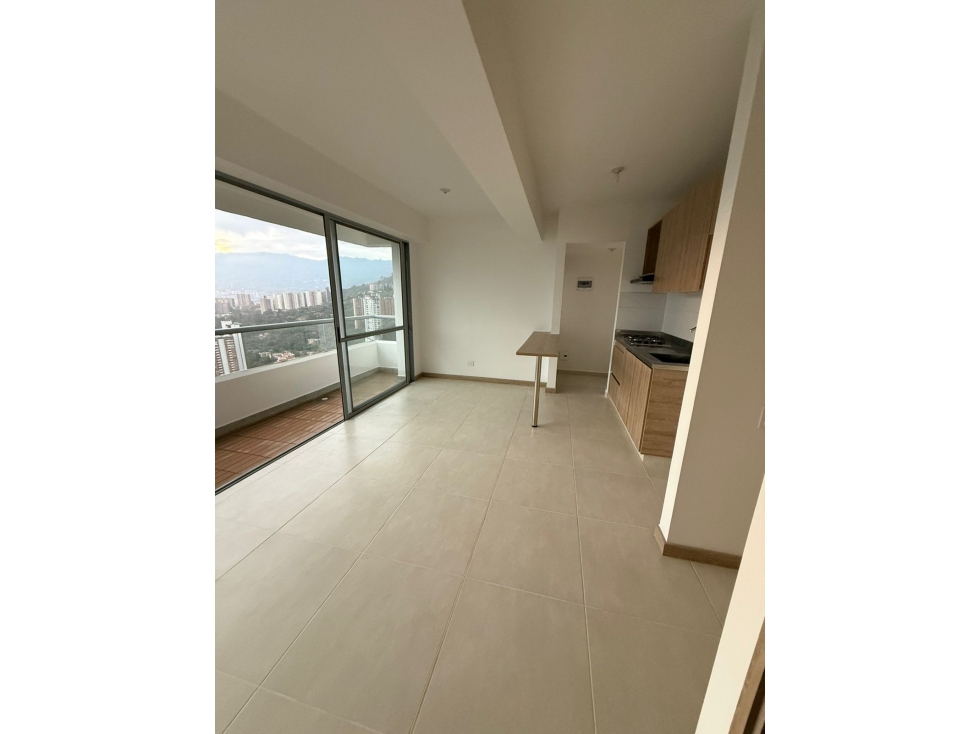 Venta de Apartamento en Sabaneta, Las Lomitas