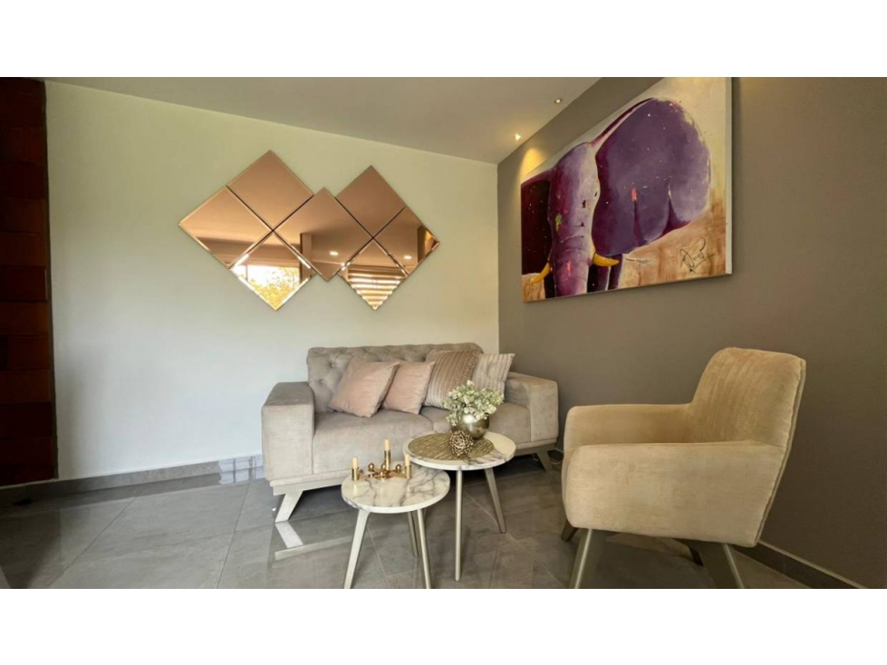 Venta de Apartamento Las Lomitas Sabaneta — foto 2
