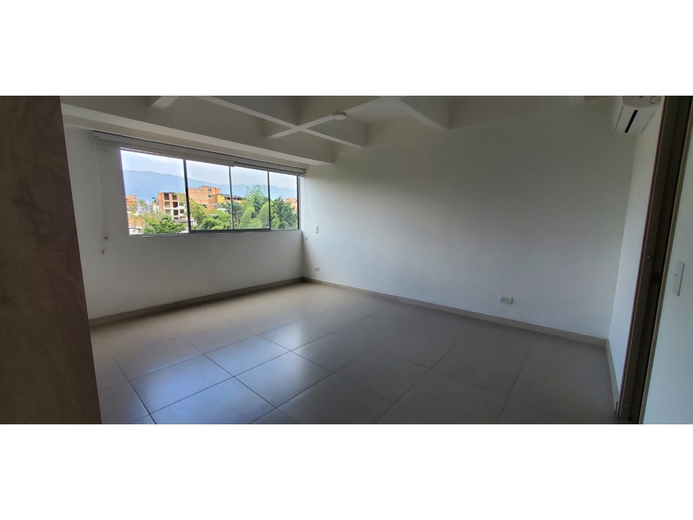 Venta de Apartamento en la Loma de los Bernal — foto 3