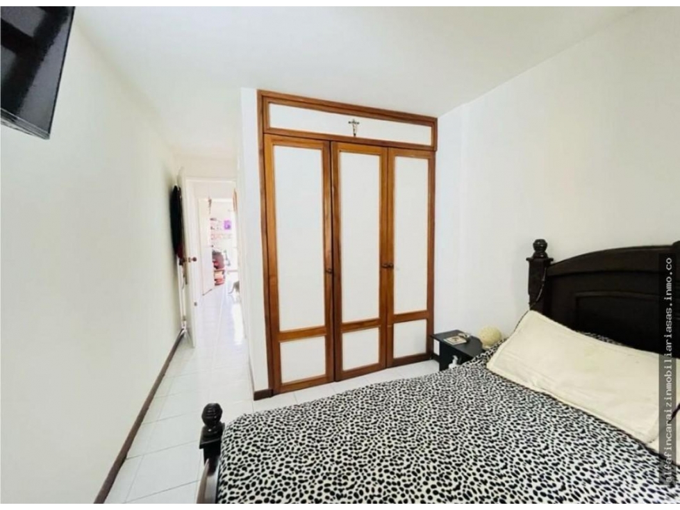 Venta de Apartamento en Buenos Aires, sector Miraflores — foto 4