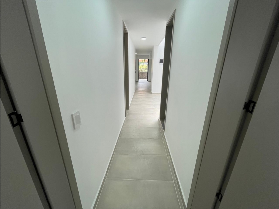 Apartamento en Belén, sector Miravalle — foto 6