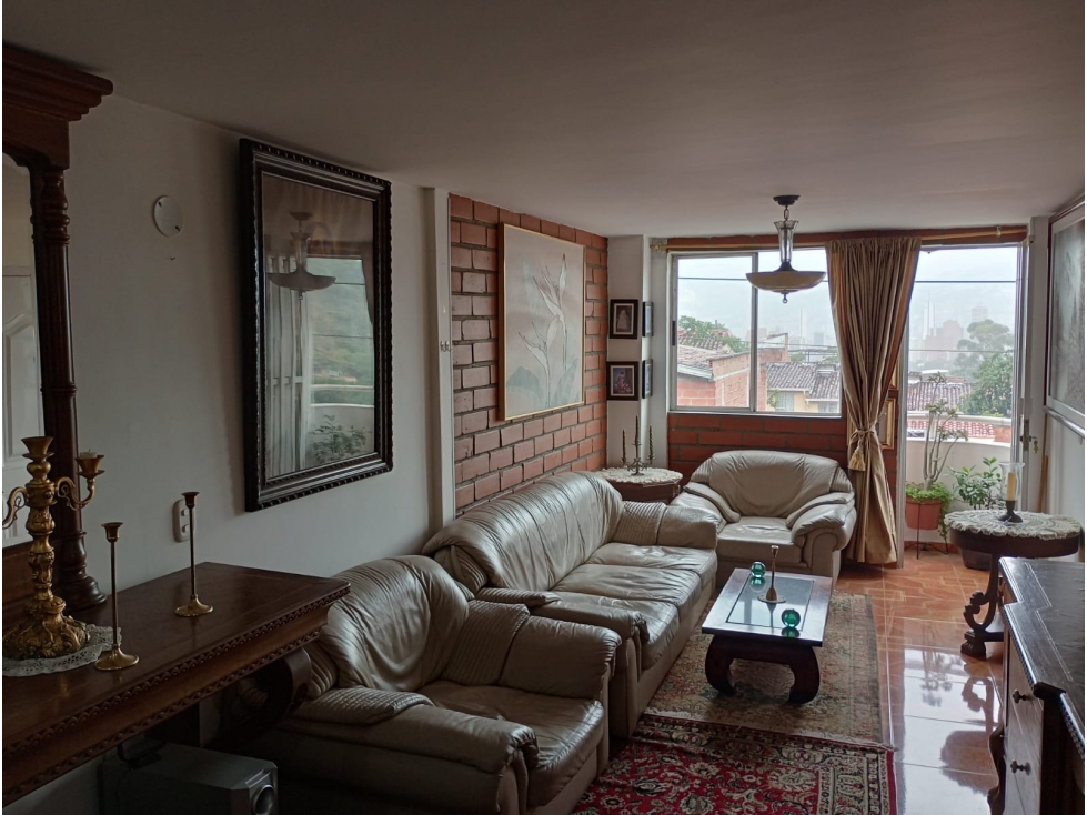 Venta de Apartamento en Buenos Aires, sector Miraflores