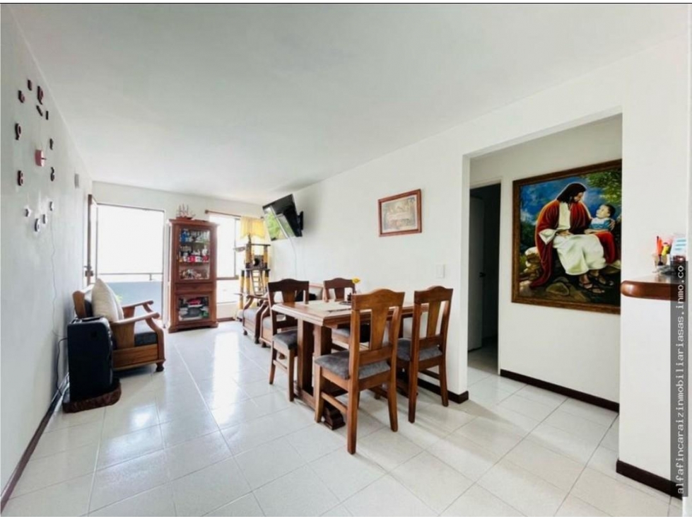 Venta de Apartamento en Buenos Aires, sector Miraflores — foto 2