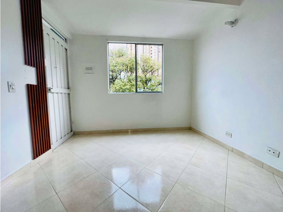 Venta de Apartamento Dúplex en Calasanz parte Alta — foto 3