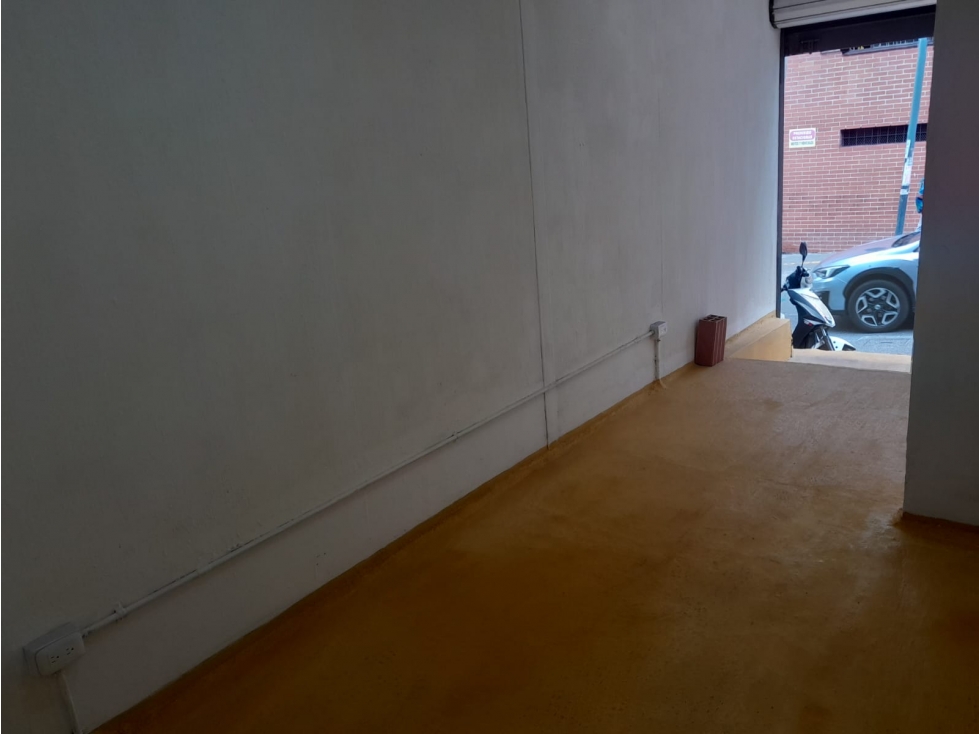 LOCAL COMERCIAL PARA ARRENDAR EN SAN JOAQUIN MANIZALES — foto 4