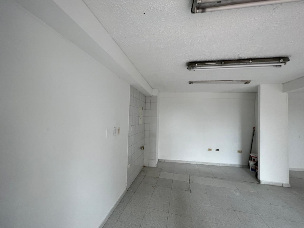 ARRIENDO LOCAL EN PALOGRANDE, MANIZALES | ARRIENDOS MANIZALES — foto 3
