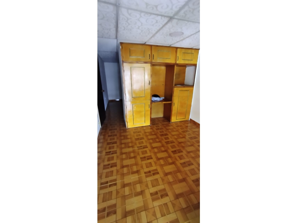VENTA CASA CON RENTA LAS COLINAS MANIZALES | 8 ALCOBAS-3PISOS — foto 6