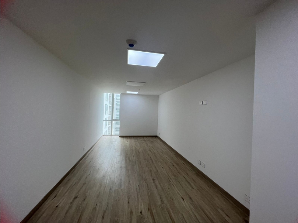 ARRIENDO OFICINA EN EL CABLE MANIZALES 30m² | ARRIENDOS MANIZALES - 2