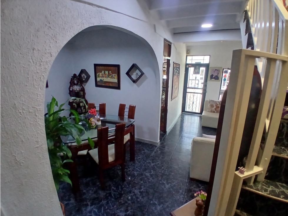 VENTA CASA BENGALA MANIZALES | 2 PISOS-3 ALCOBAS