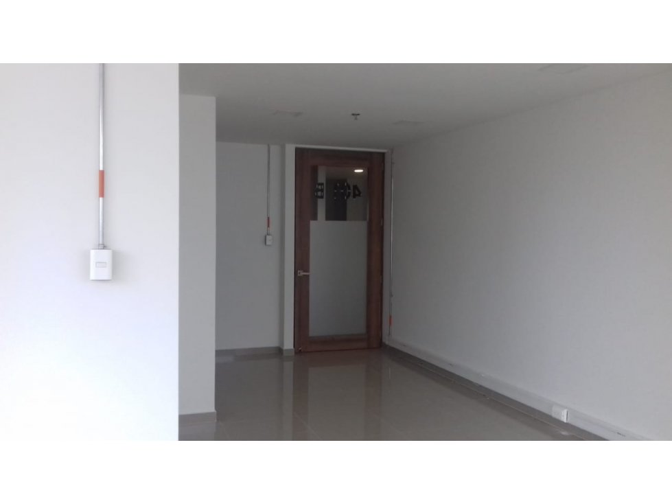ARRIENDO LOCAL CON GARAJE AV SANTANDER MANIZALES | ARRIENDOS MANIZALES — foto 2