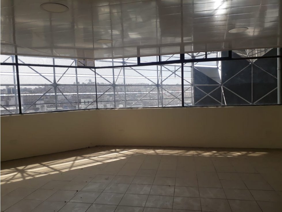 ARRIENDO LOCAL EN EL CENTRO DE MANIZALES | ARRIENDOS MANIZALES — foto 2