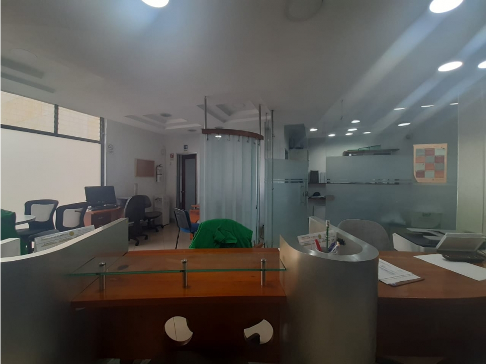 ARRIENDO OFICINA EN EL CENTRO, MANIZALES | ARRIENDOS MANIZALES — foto 2
