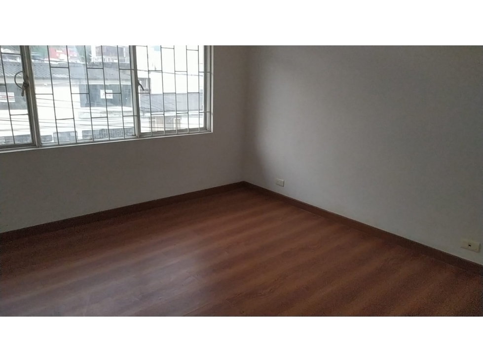 VENTA DE CASA CON RENTA EN GUAYACANES, MANIZALES | CASA EN VENTA — foto 6