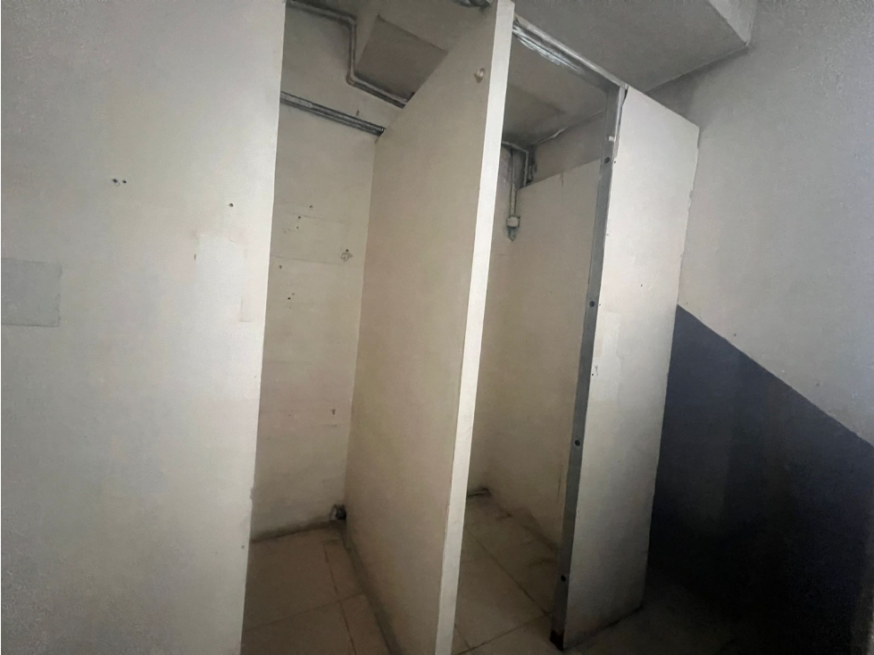 ARRIENDO LOCAL EN EL CENTRO, MANIZALES | ARRIENDOS MANIZALES — foto 2