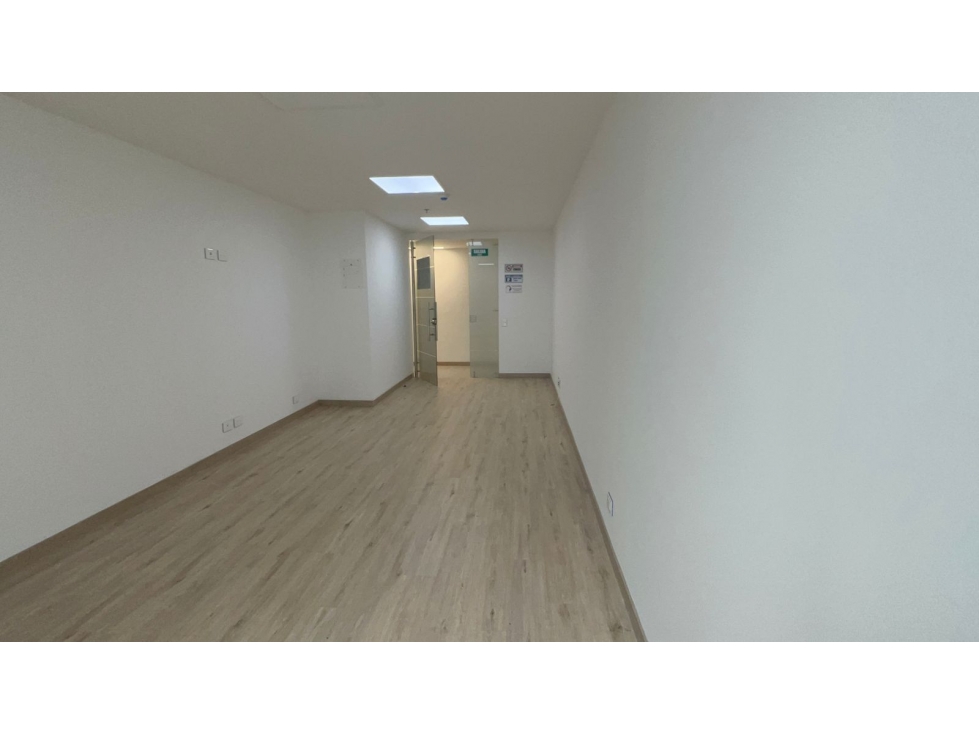 ARRIENDO OFICINA EN EL CABLE MANIZALES 30m² | ARRIENDOS MANIZALES - 3