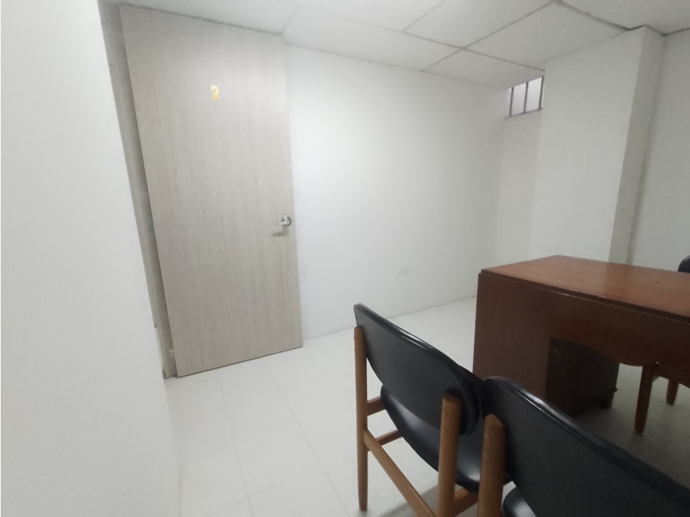 ARRIENDO OFICINA AMOBLADA BELÉN MANIZALES | ARRIENDOS MANIZALES — foto 2