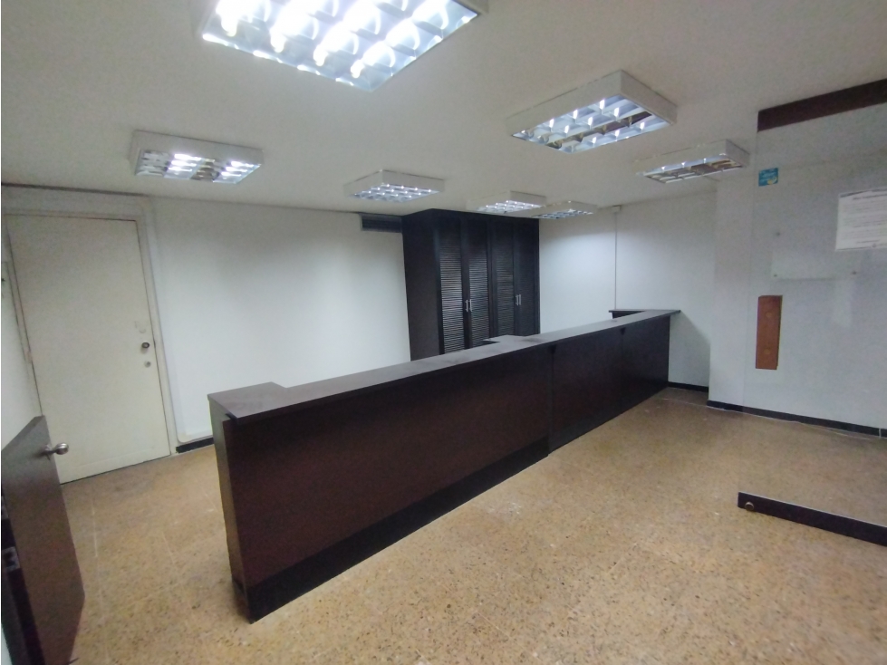 VENTA LOCAL EL CENTRO MANIZALES | 26MTS2