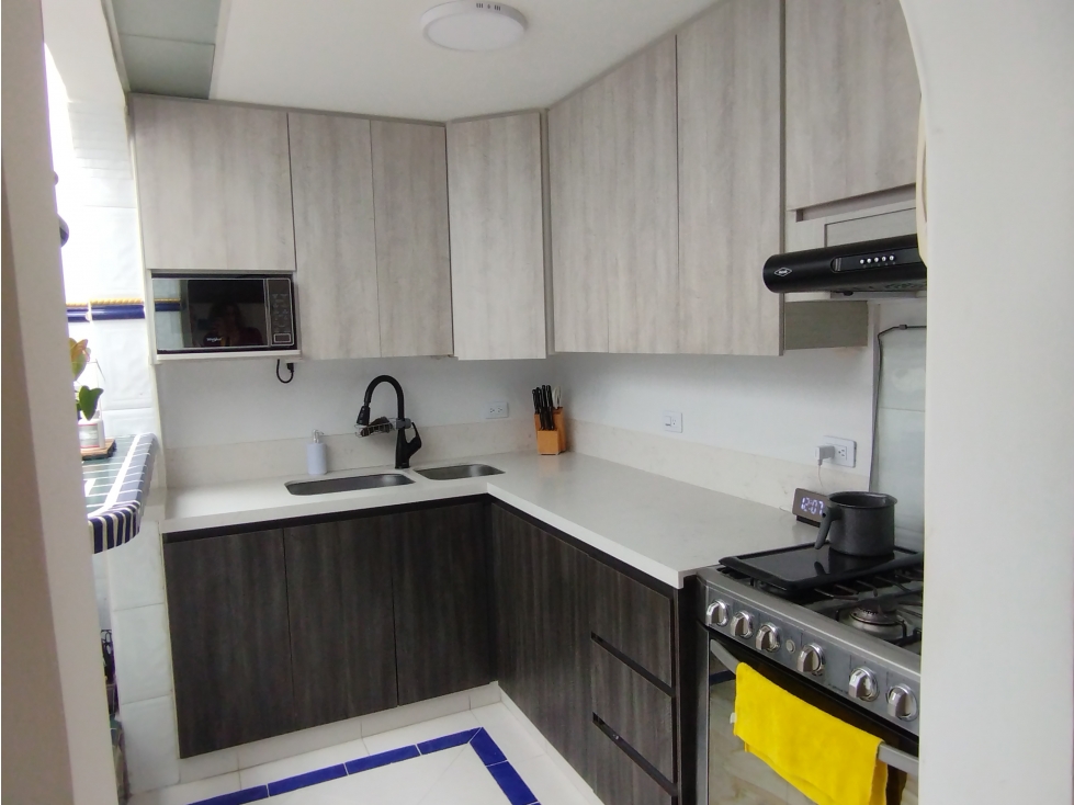 VENTA CASA SAN MARCEL MANIZALES | 5 ALCOBAS 4 PISOS