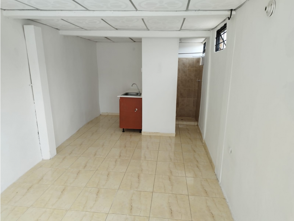 VENTA APARTAESTUDIO POR EL HOSPITAL DE CHINCHINÁ | APTO BARATO - 1