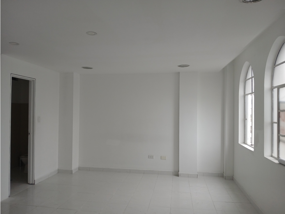 ARRIENDO LOCAL EN VERSALLES, MANIZALES | ARRIENDOS MANIZALES — foto 2