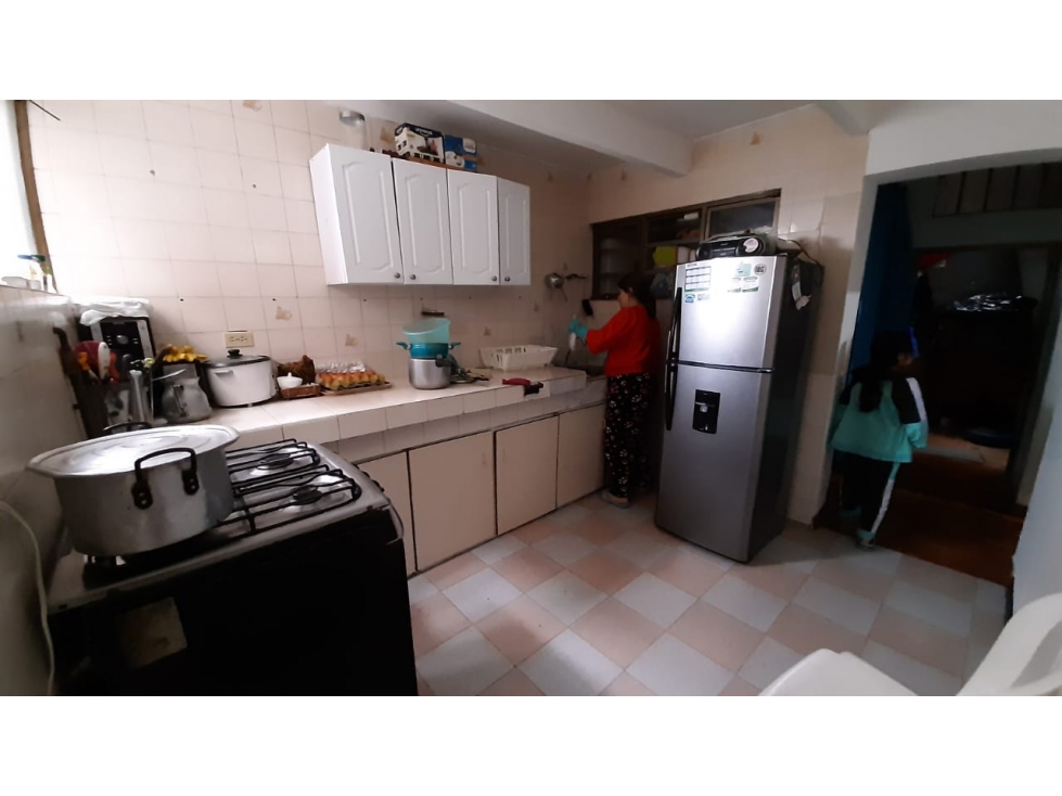 VENTA DE CASA EN LOS CEDROS, MANIZALES — foto 2