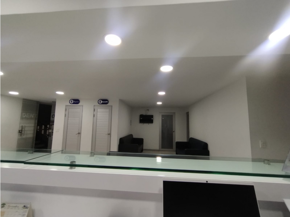 VENTA LOCAL EN EL CENTRO DE MANIZALES | LOCALES EN VENTA — foto 3