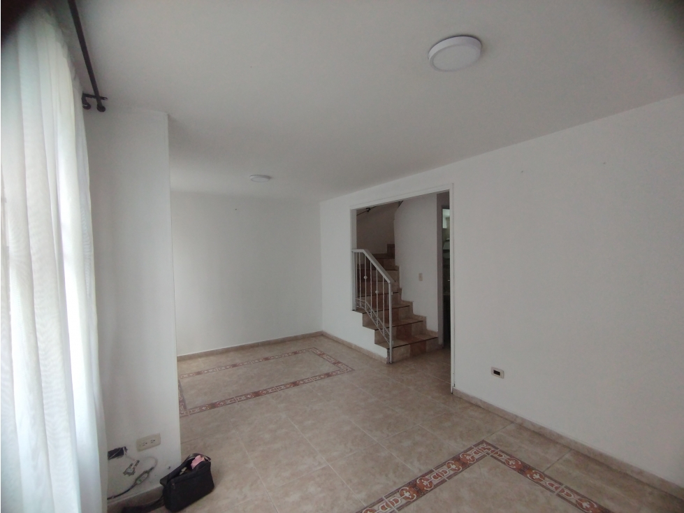 VENTA CASA VILLA PILAR MANIZALES | UNIFAMILIAR