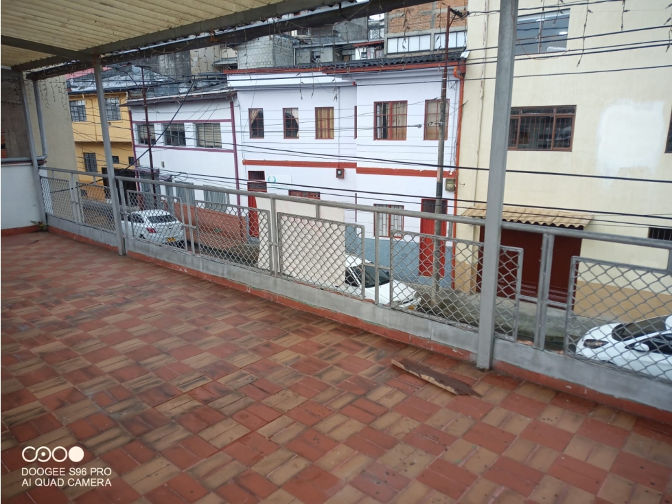 VENTA CASA CON RENTA EN BAVARIA, MANIZALES | CASA EN VENTA — foto 2