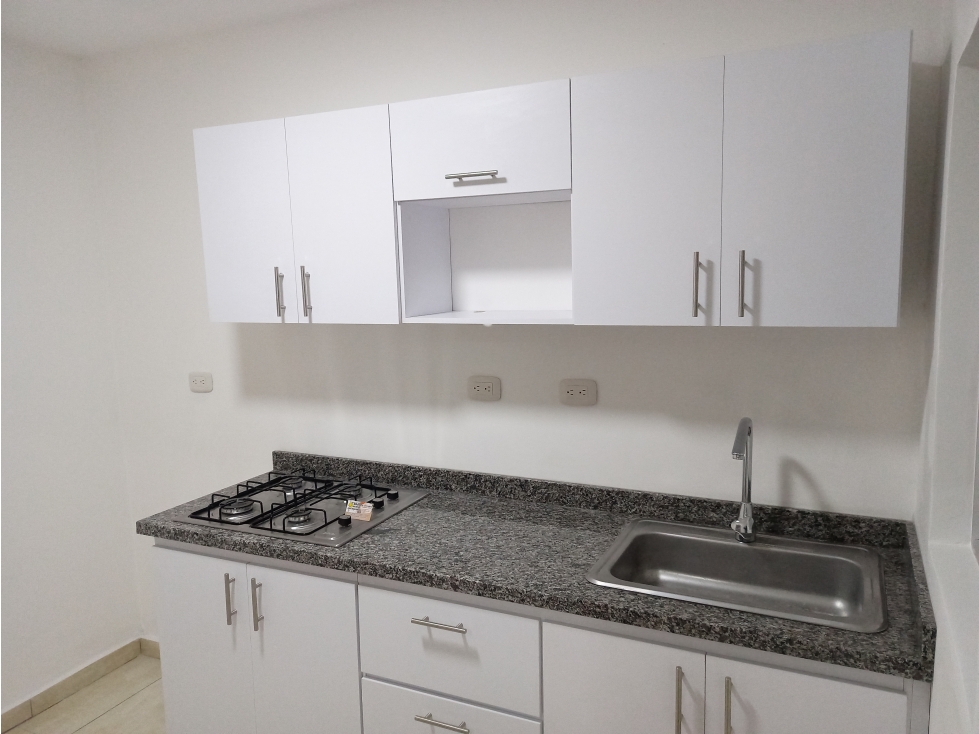 VENTA CASA DE 4 NIVELES EN LA CAROLITA, MANIZALES — foto 3