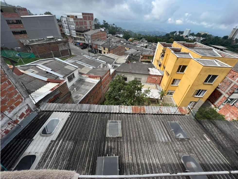 VENTA CASA CON RENTA ALCÁZAREZ MANIZALES | CASA CON LOCAL — foto 3