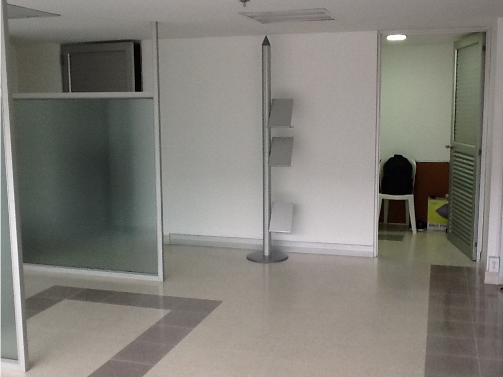 OFICINA CON TERRAZA EN ARRIENDO EN CENTRO MANIZALES | ARRIENDOS — foto 3