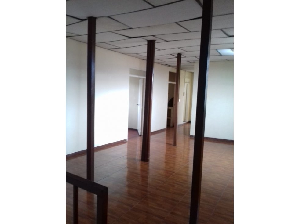 CASA CON RENTA EN VENTA EN CAMPOAMOR MANIZALES | VENTA CASA — foto 3