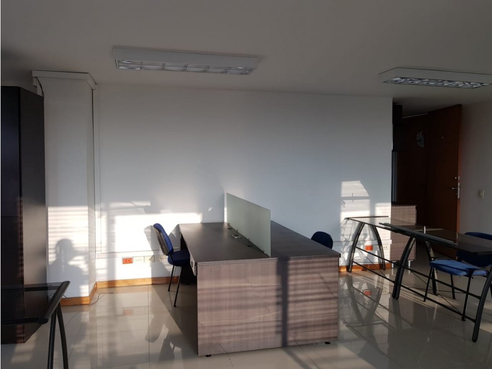 ARRIENDO OFICINA EN PALOGRANDE MANIZALES | ARRIENDOS MANIZALES — foto 3