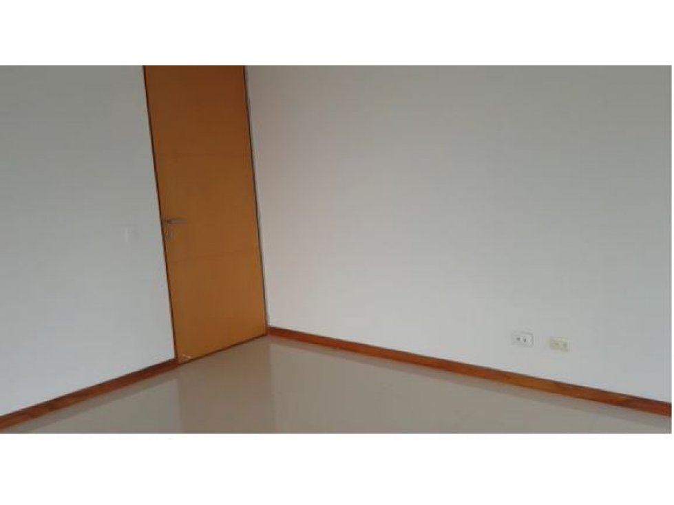 ARRIENDO OFICINA EN PALOGRANDE MANIZALES | ARRIENDOS MANIZALES — foto 2