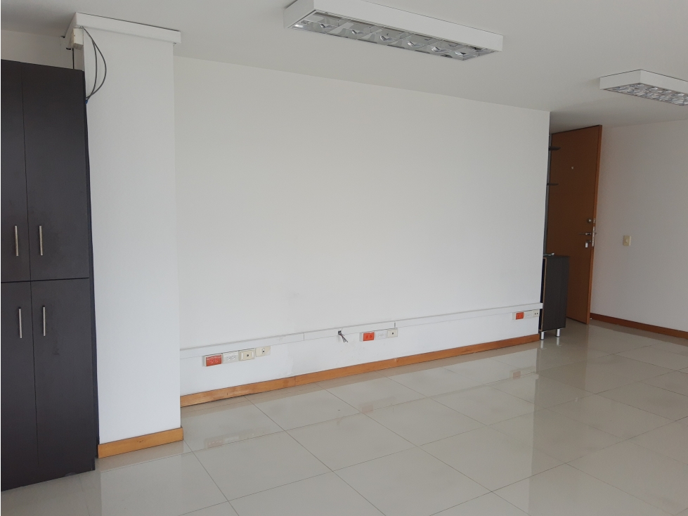 OFICINA EN ARRIENDO EN PALOGRANDE, MANIZALES | ARRIENDOS MANIZALES — foto 2