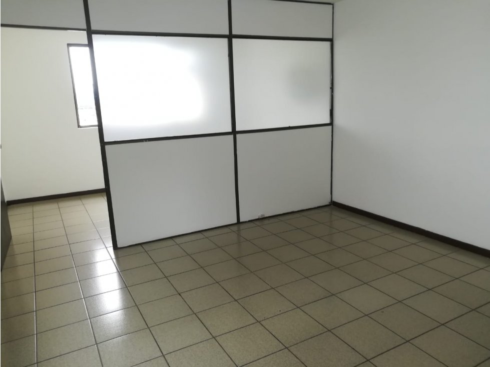 ARRIENDO OFICINA EN AVENIDA SANTANDER MANIZALES | ARRIENDOS MANIZALES - 2