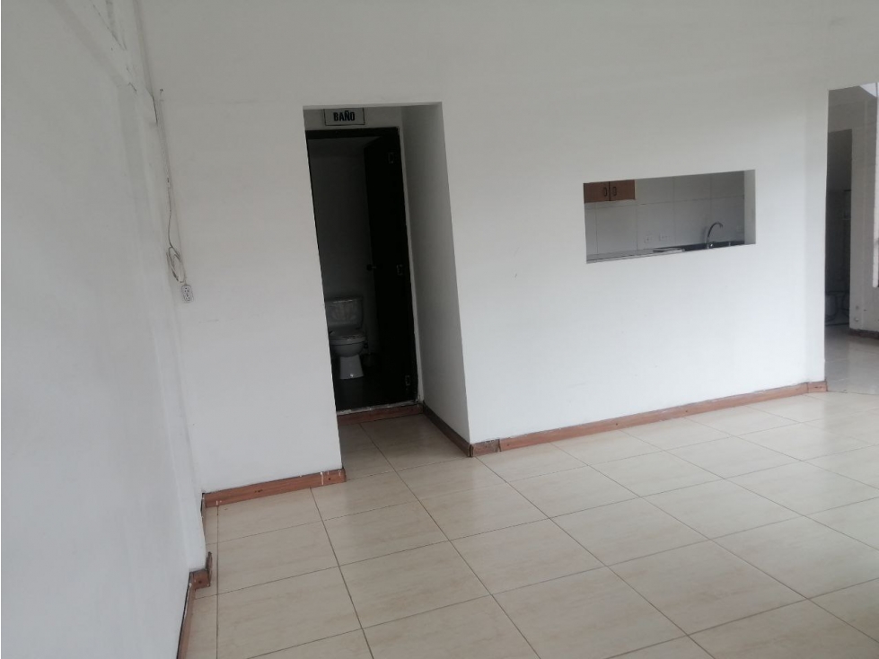 ARRIENDO LOCAL EN AV KEVIN ANGEL, MANIZALES | ARRIENDO MANIZALES — foto 2