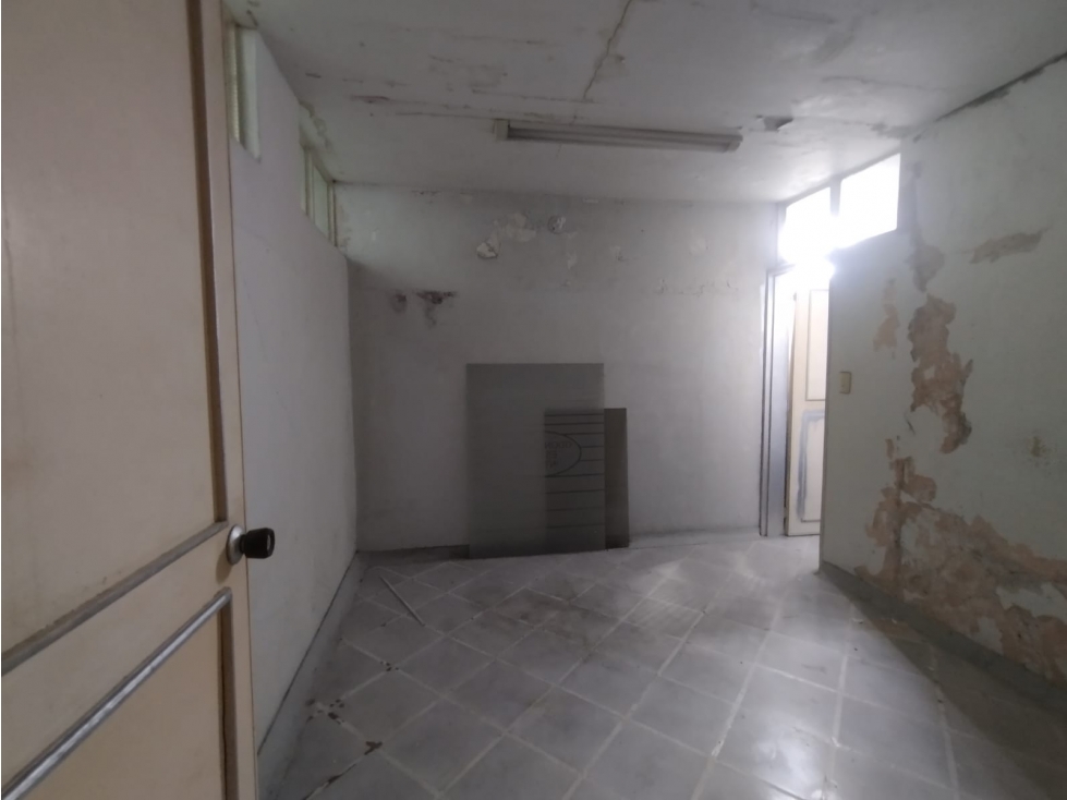 ARRIENDO LOCAL LLERAS MANIZALES 220m² | ARRIENDOS EN MANIZALES — foto 2