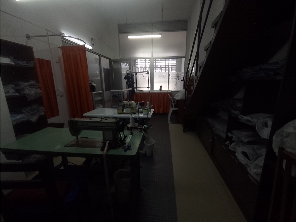 ARRIENDO LOCAL EN VERSALLES MANIZALES | ARRIENDOS MANIZALES — foto 3