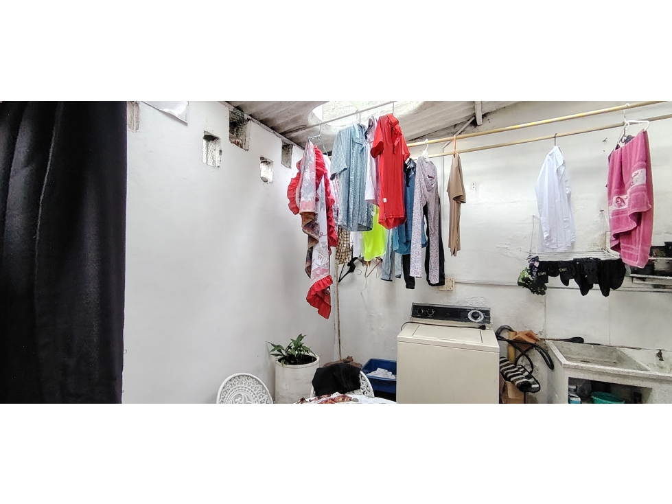VENTA CASA EN LA CAROLA MANIZALES | CASA DE 4 HABITACIONES — foto 3