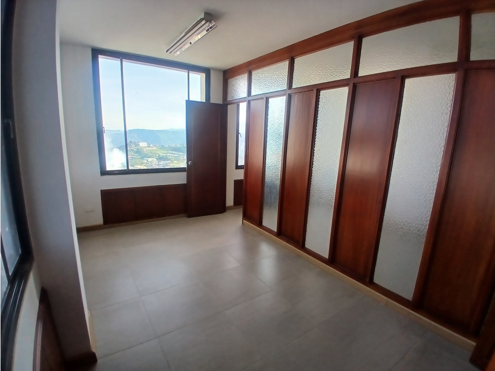 ARRIENDO OFICINA EN CENTRO DE MANIZALES | ARRIENDOS MANIZALES — foto 2
